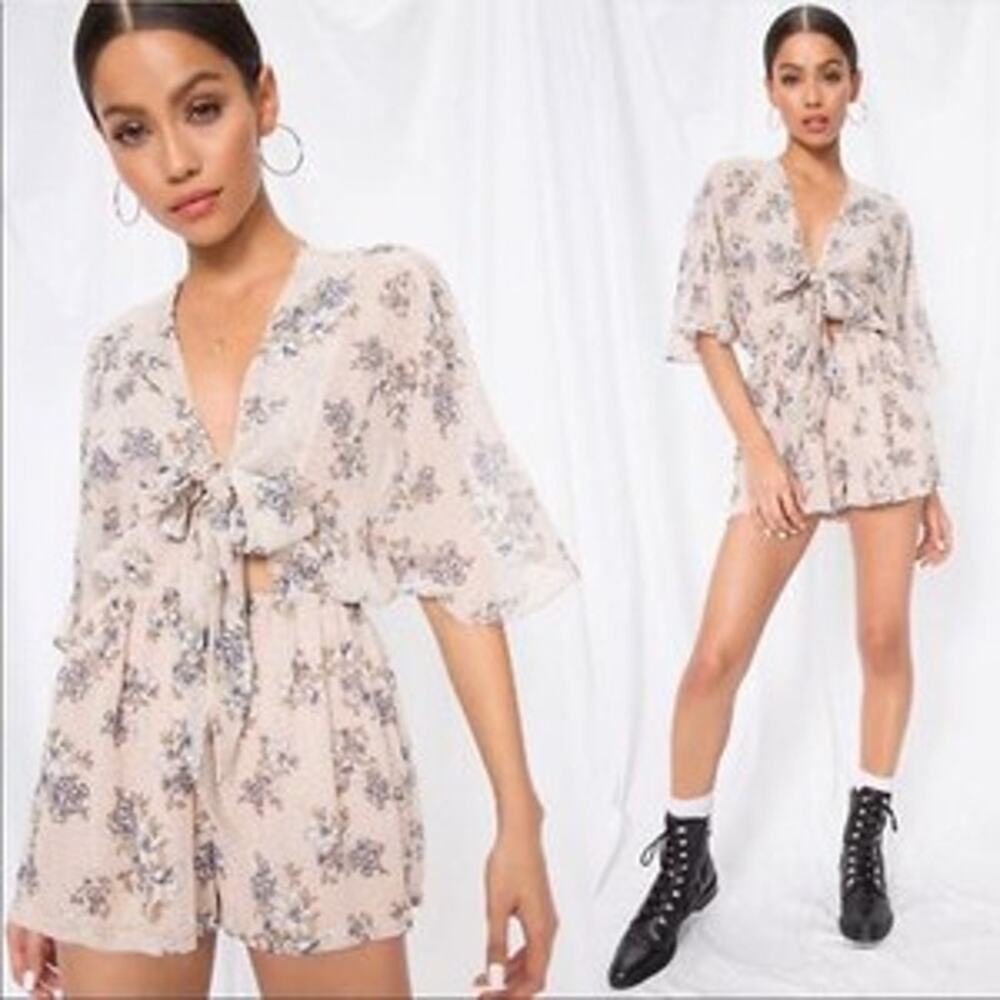 🏷️ NWT Superdown Tie Front Jessie Romper - Sz XS - Boho Cottagecore Chic